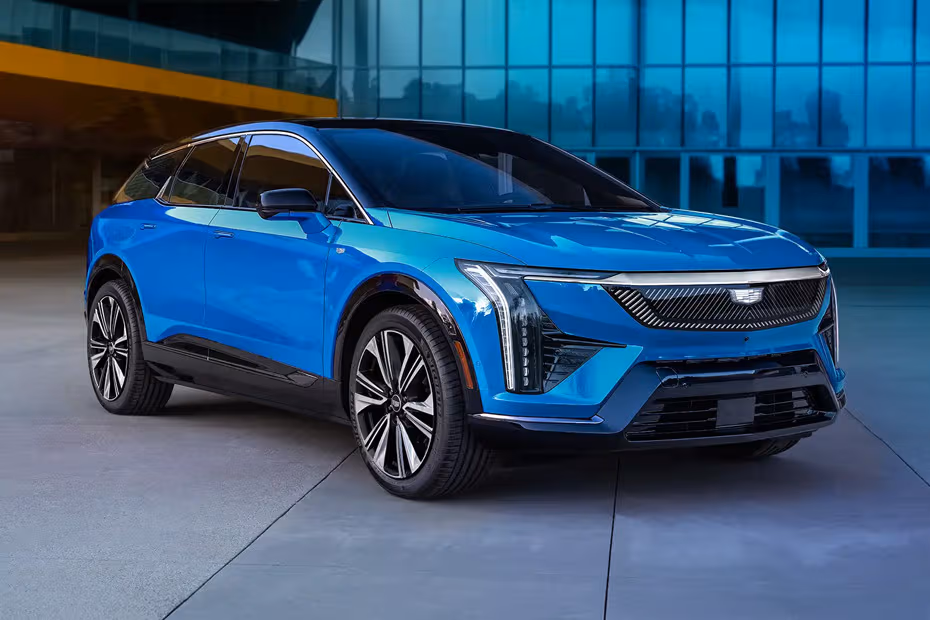 Cadillac Optiq 2025 Front right side angle view with LED headlights