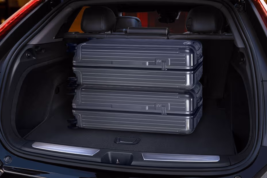 Cadillac Optiq 2025 Open boot showing the flat loading floor