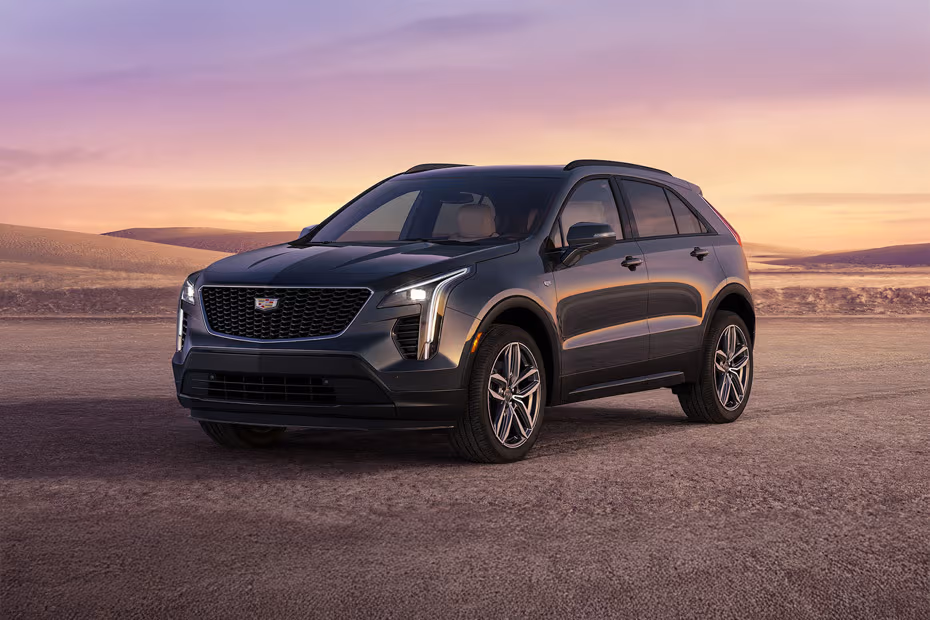 Cadillac XT4 2026 Front Left Side Angle View
