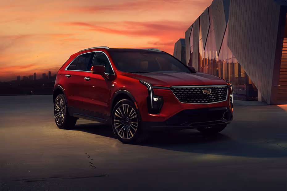 Cadillac XT4 2026 Front Left Side Angle View on City Street