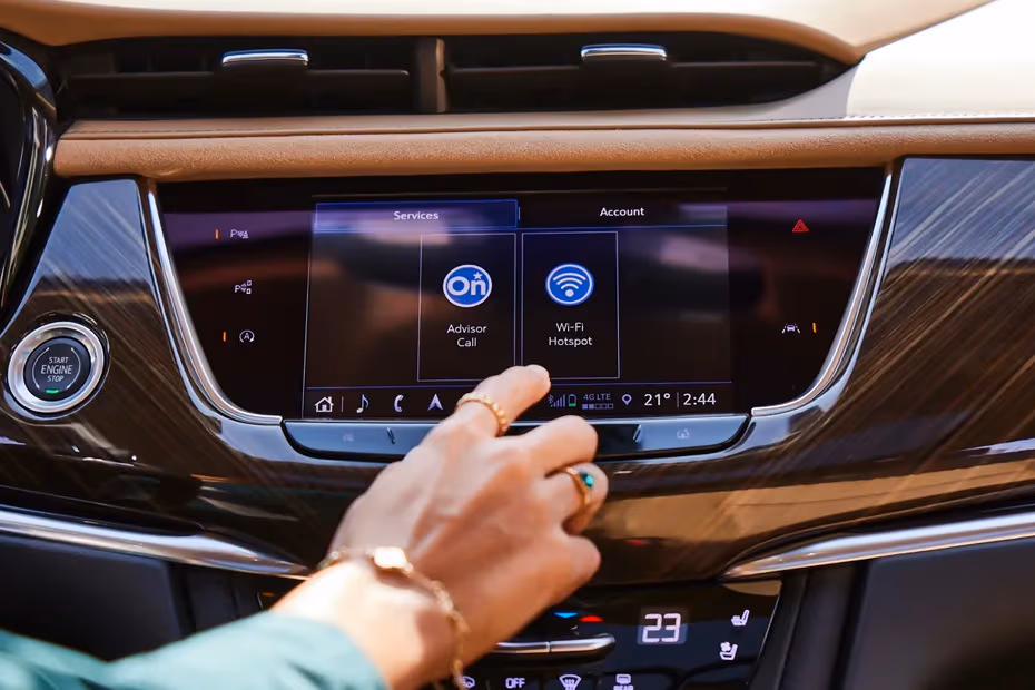Cadillac XT5 2026 SUV Floating touchscreen infotainment display
