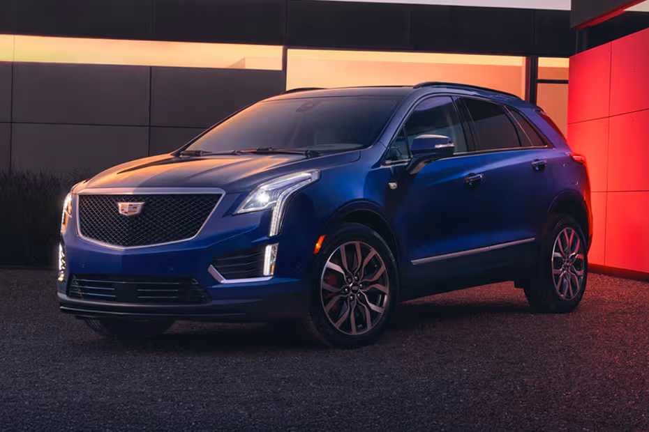 Cadillac XT5 2026 SUV Front left side angle view on city street