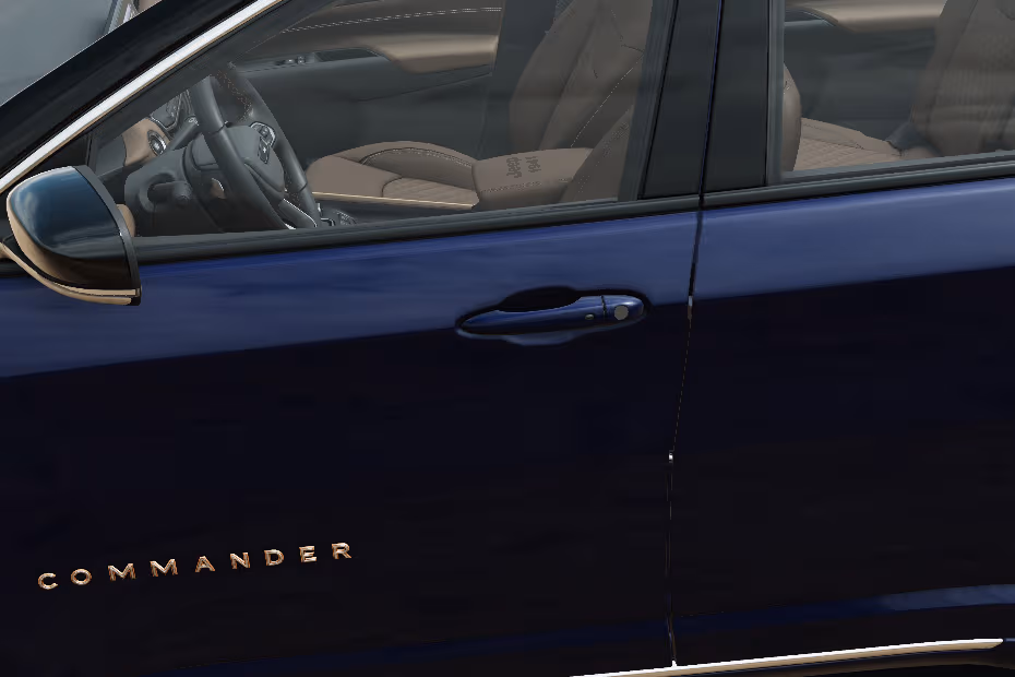 Jeep Commander 2026 Door Handle View