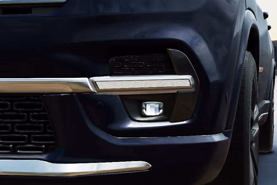 Jeep Commander 2026 Front Fog Lamp