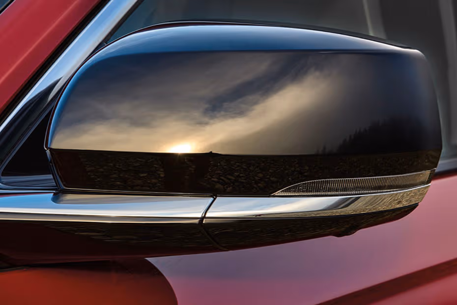 Jeep Grand Cherokee Driver Side Mirror Front Angle