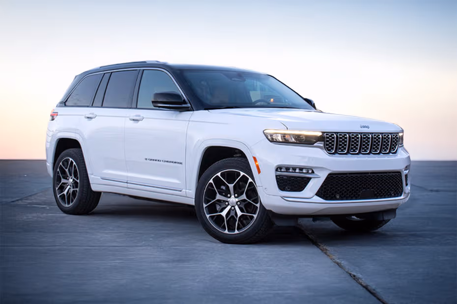 Jeep Grand Cherokee  Front Medium View