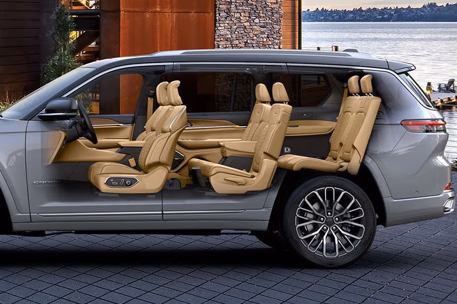 Jeep Grand Cherokee Front Rear Seats Together