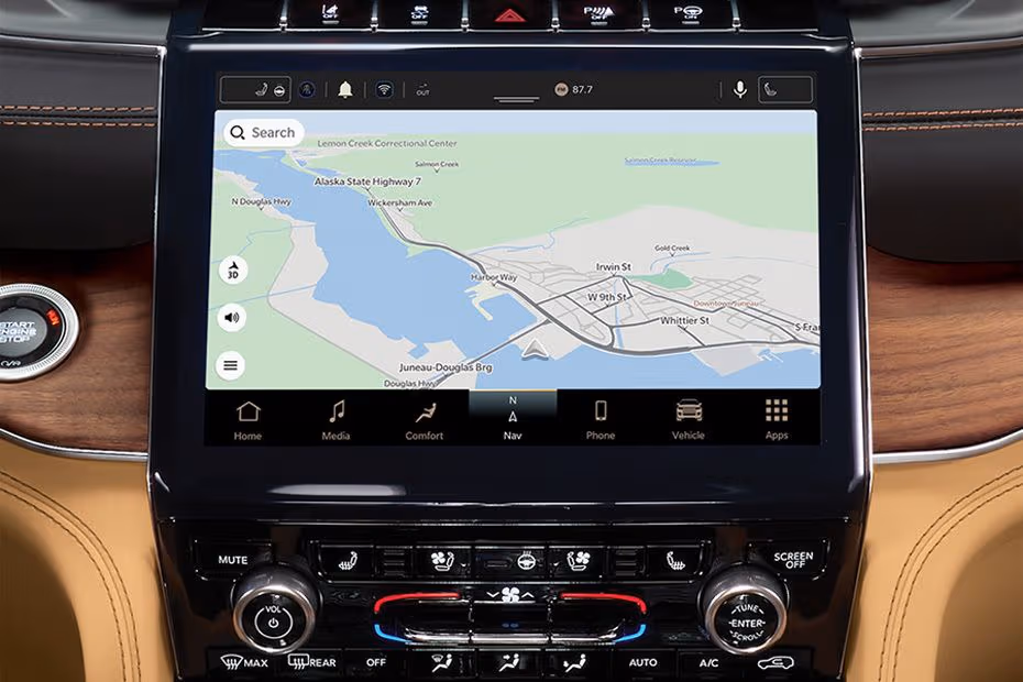 Jeep Grand Cherokee Stereo View