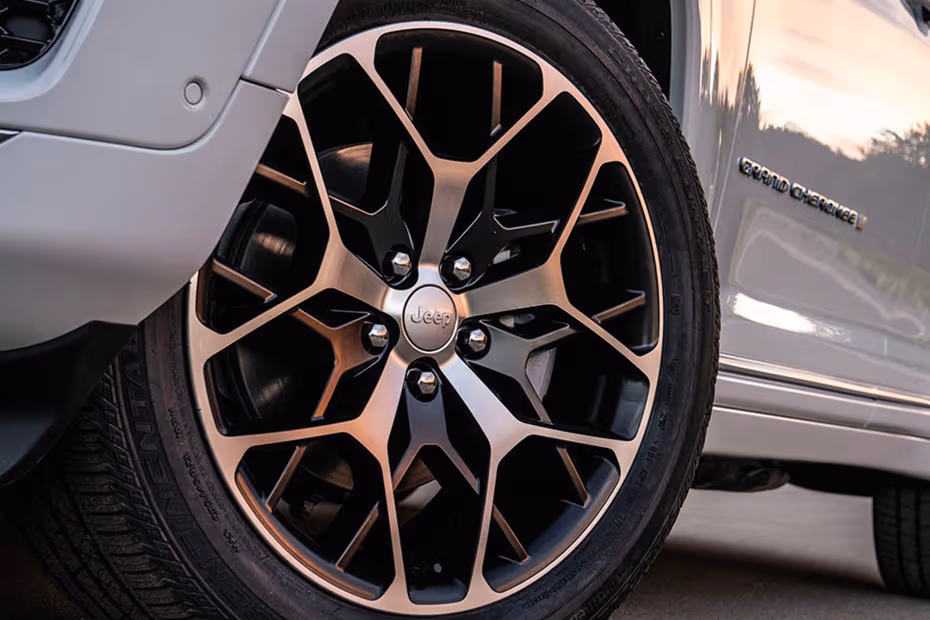 Jeep Grand Cherokee Wheel