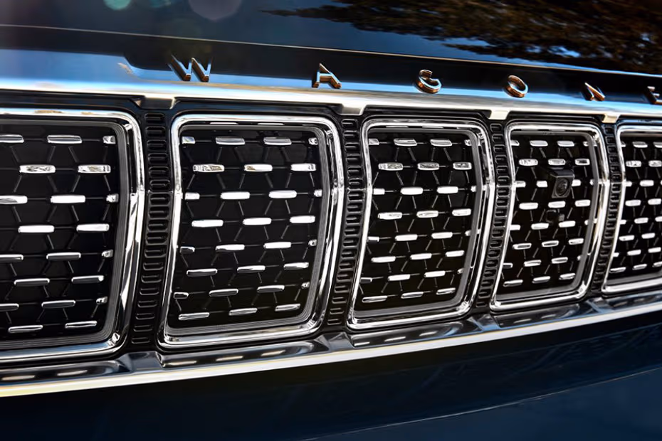 Jeep Grand Wagoneer 2026 front Grille Design
