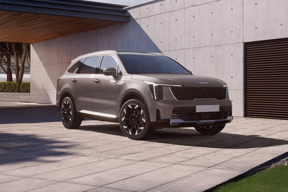 KIA Sorento 2026 Projector LED headlight close-up