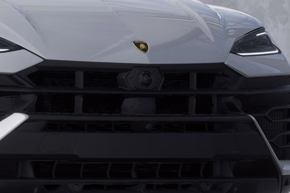 Lamborghini Urus 2026 Front Grille Design