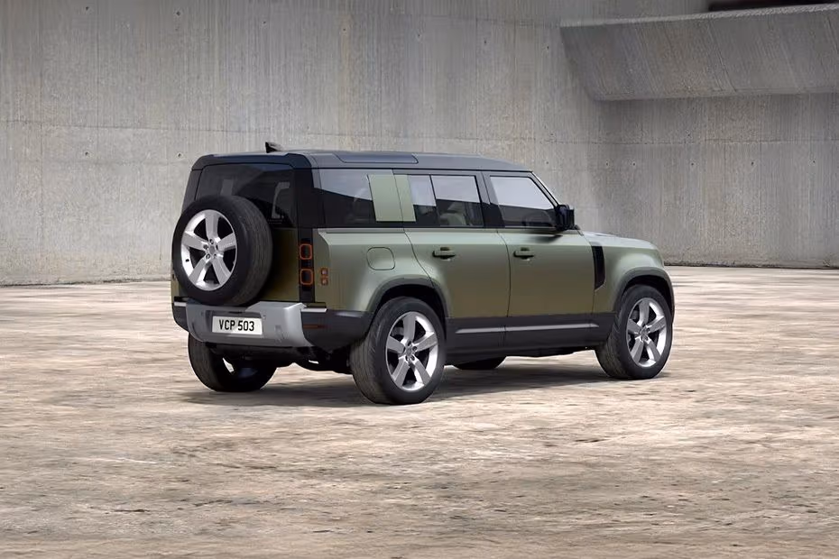 Land Rover DEFENDER 110 2026 Rear right side angle view