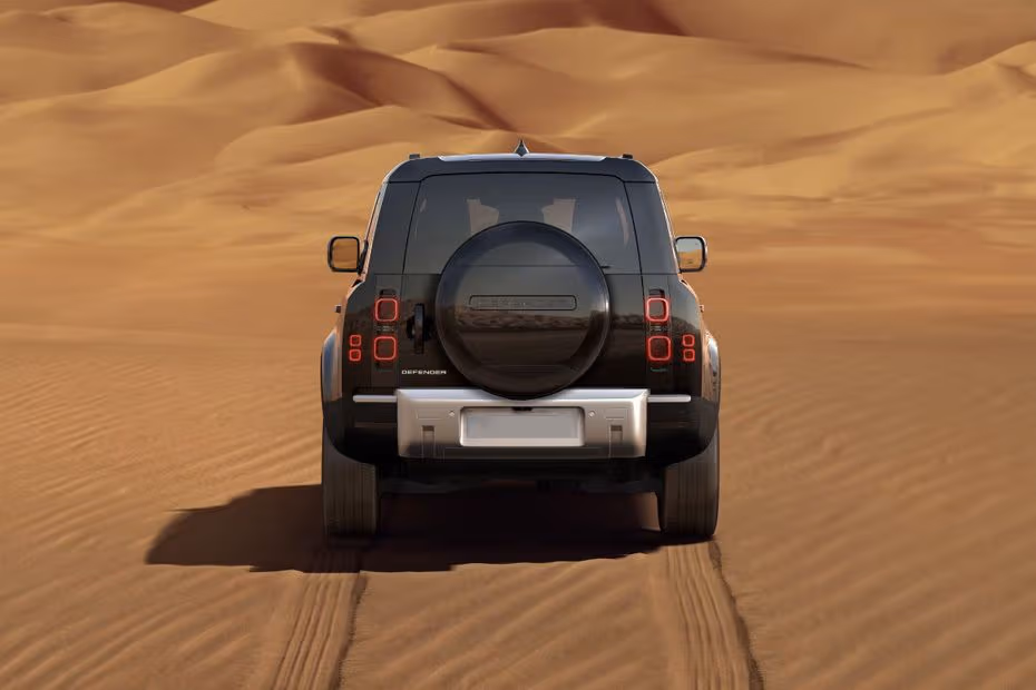 Land Rover DEFENDER 130 2026 Rear view with LED taillights