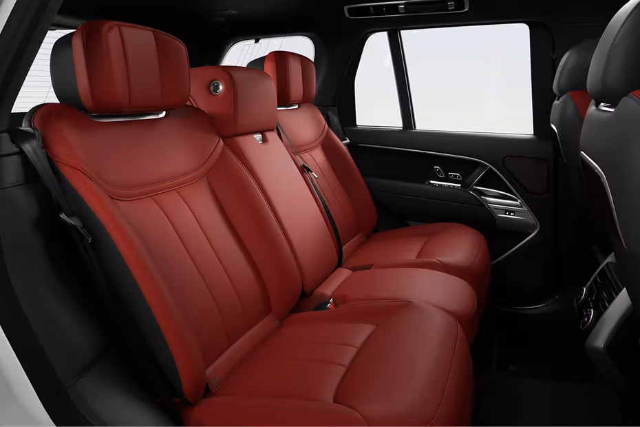 land-rover-range-rover-2026-interior-second-row-rear-seats-view