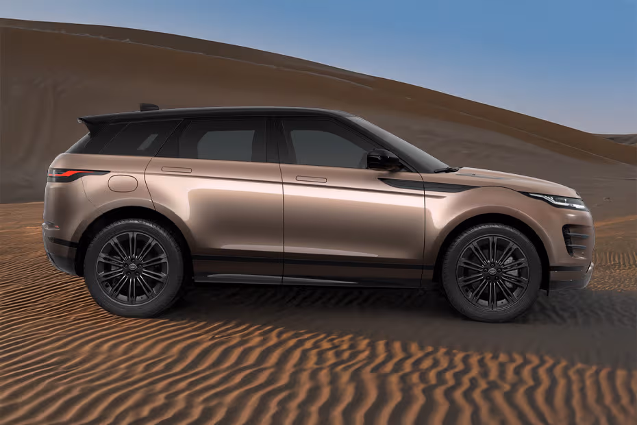 Land Rover RANGE ROVER EVOQUE 2026 Medium Angle Front View