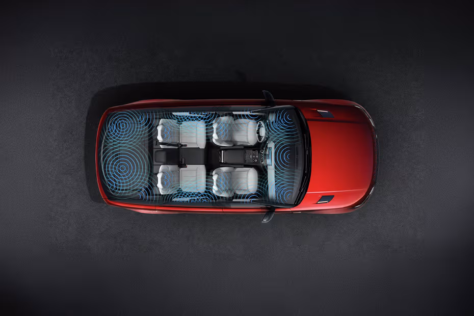 Land Rover Range Rover Sport 2026 Panoramic Cabin View