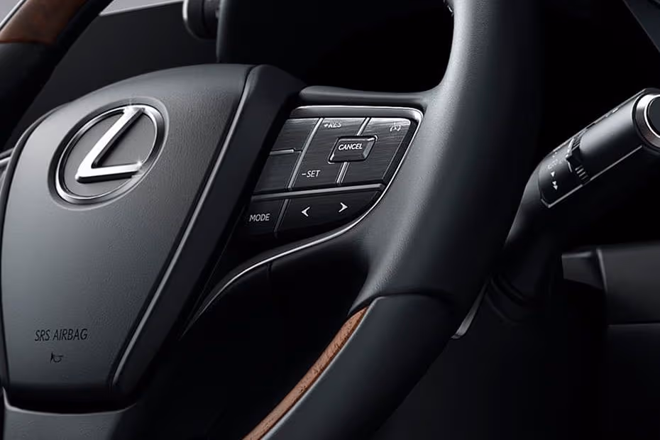 Lexus ES Hybrid 2026 Sedan Configuration Selector Knob View