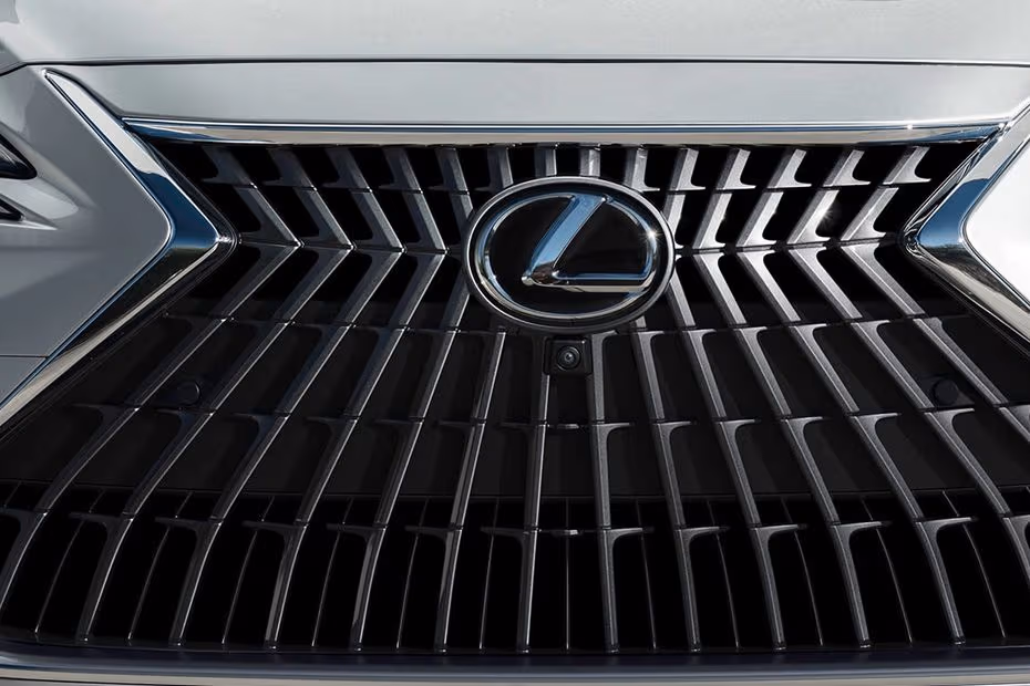 Lexus ES Hybrid 2026 Sedan Sonic Iridium Brand Logo Layout