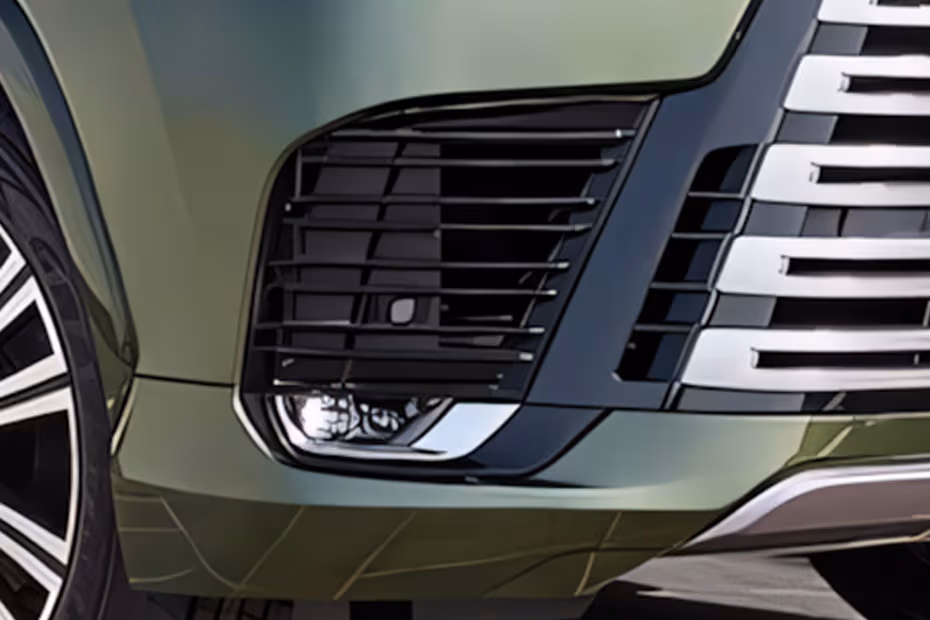 Lexus LX 2026 SUV Terrane Khaki Front Fog Lamp