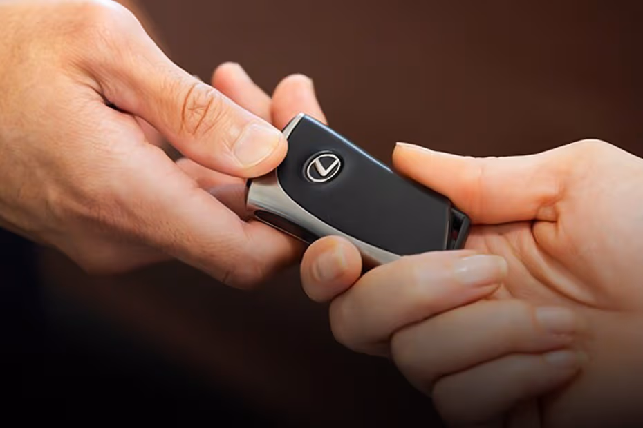 Lexus LX 700H 2026 keychain fob