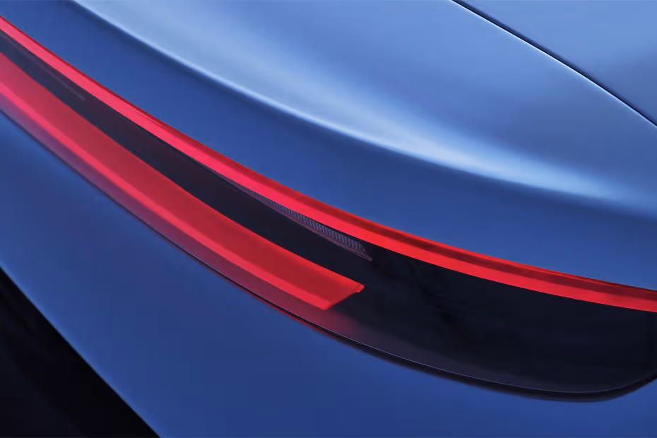 Maserati MC20 2026 Connected LED Taillight
