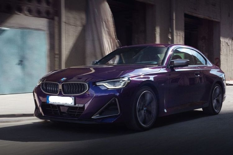 BMW 2 Series Coupe Left Side View