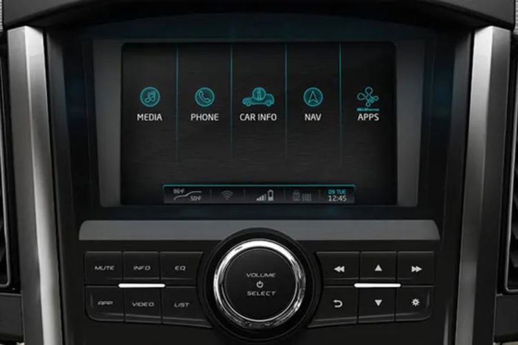 Mahindra XUV500 Infotainment System