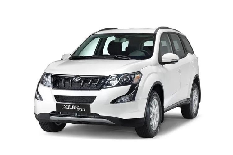 Mahindra_XUV_500_white