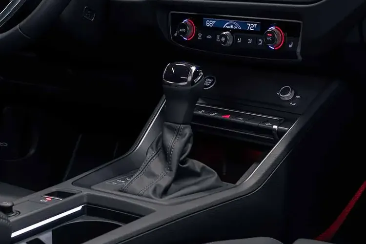 Audi Q3 Sportback 2024 Gear Shifter