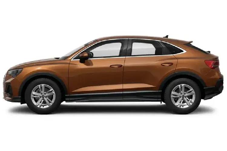 Q3 Sportback 2024