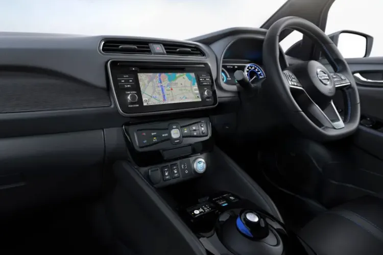 Nissan Leaf Dashboard