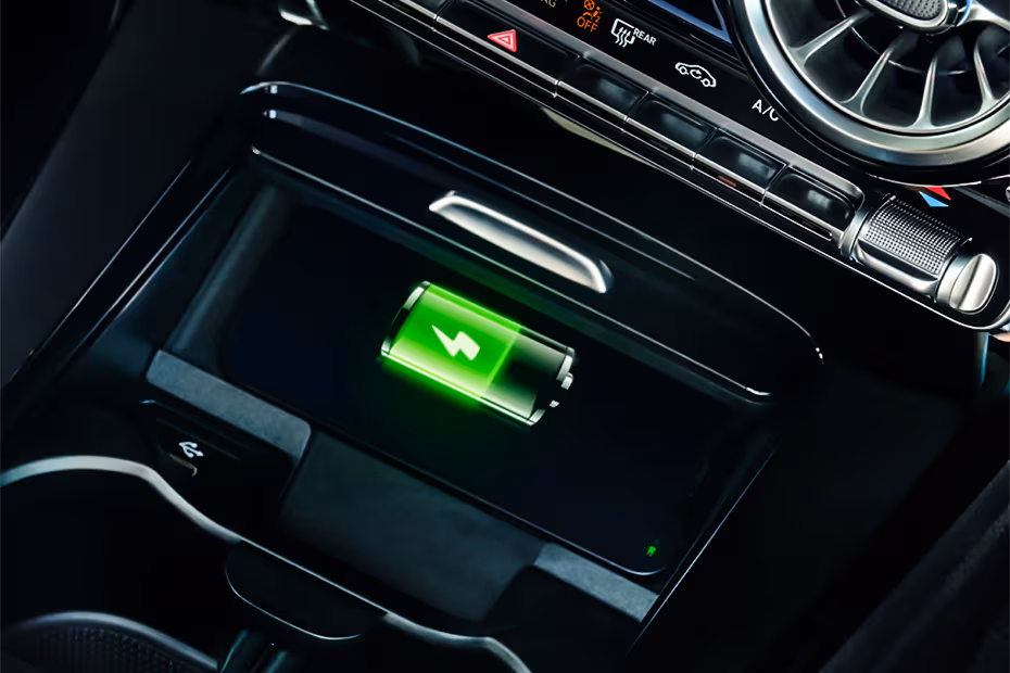 Mercedes-Benz A-Class Sedan Center Tunnel with attached Smartphone
