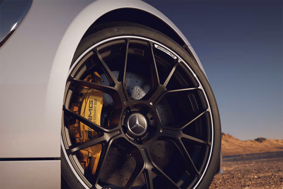 Mercedes-Benz AMG GT 2026 Front Alloy Wheel