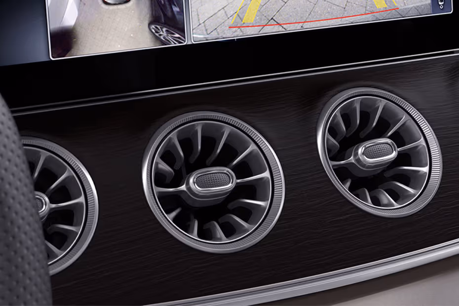 Mercedes-Benz AMG GT 4 DOOR 2026 Dashboard Front Air Vent