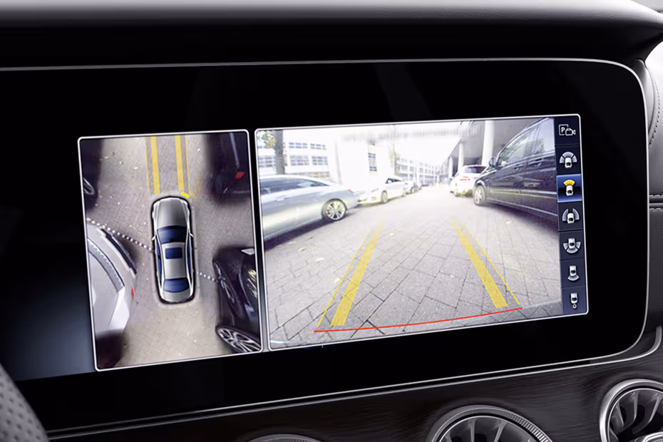 Mercedes-Benz AMG GT 4 DOOR 2026 Reverse parking camera as part of 360-Degree view camera system
