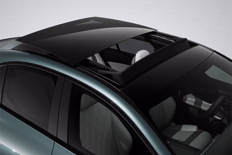 Mercedes-Benz E-Class Sedan 2026 Dual-Pane Panoramic Glass Sunroof