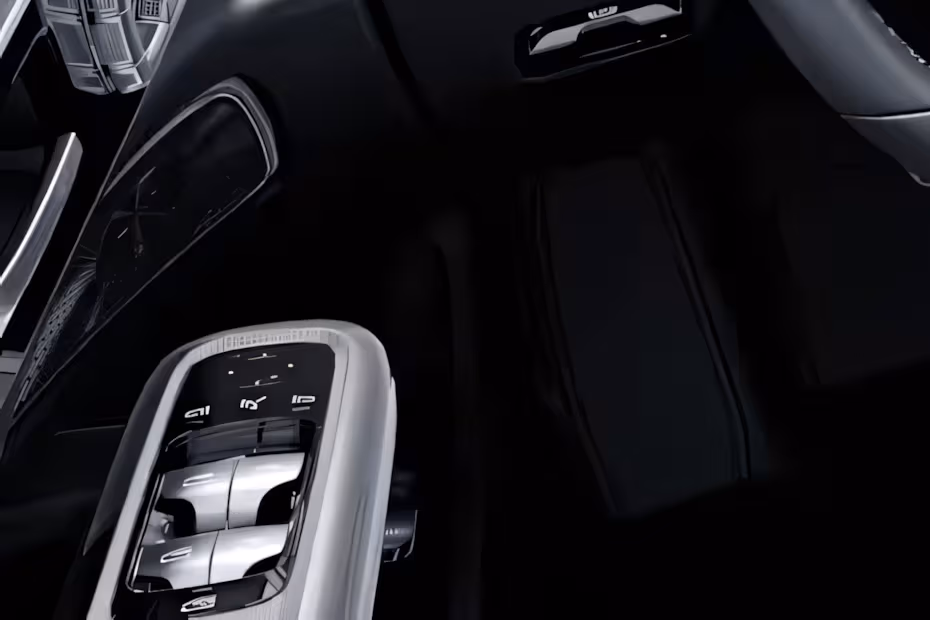 Mercedes-Benz E-Class Sedan 2026 Interior Driver Side Front Door Panel