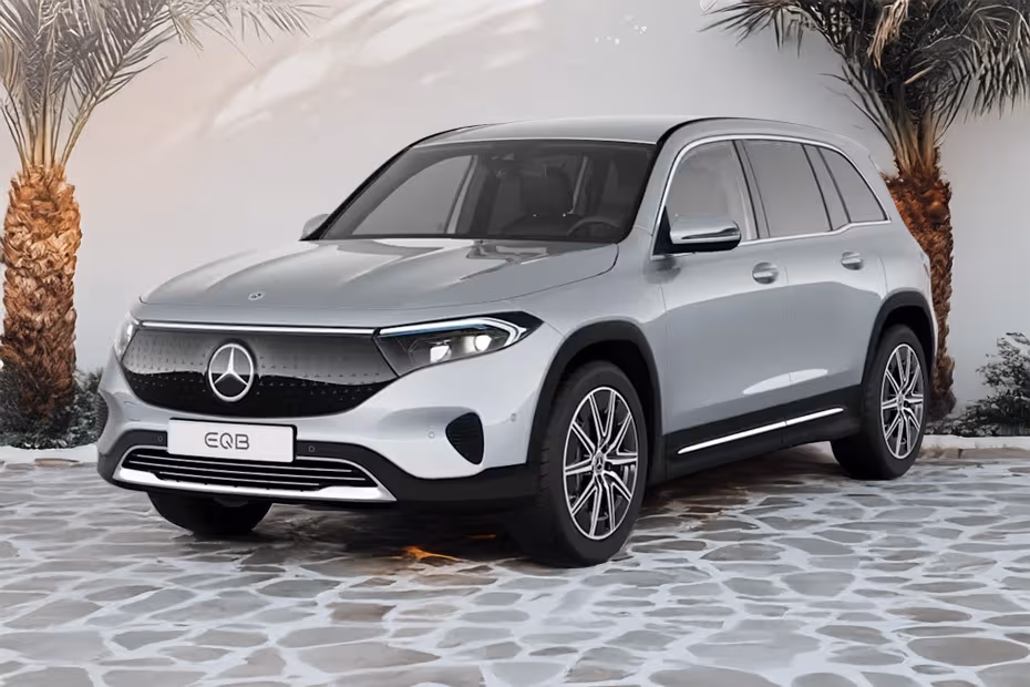 Mercedes-Benz EQB 2026 front left side angle view