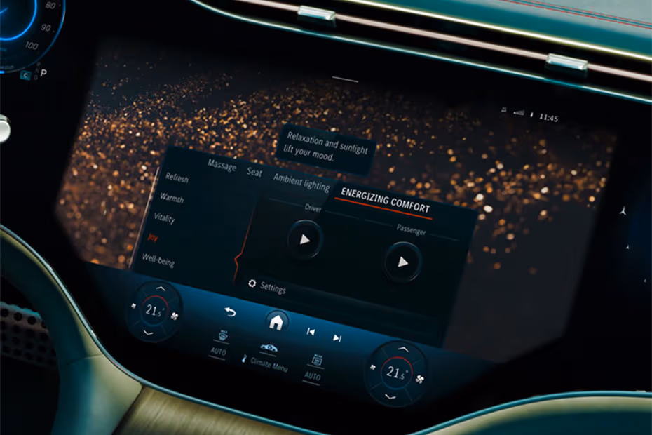Mercedes-Benz EQE 2026 Floating Touchscreen Infotainment System