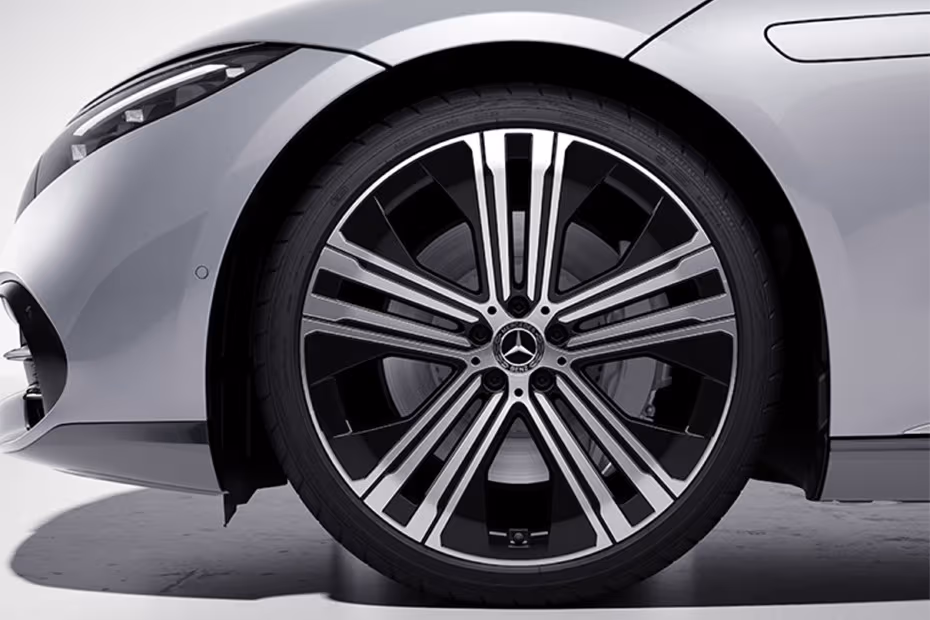 Mercedes-Benz EQS 2026 Aerodynamic alloy wheel design close-up