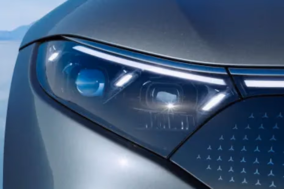 Mercedes-Benz EQS 2026 LED Headlight Close up 