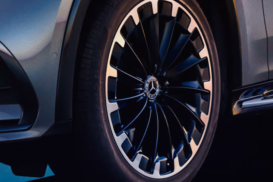 Mercedes-Benz EQS SUV 2026 Aerodynamic Alloy Wheel Design Close-up