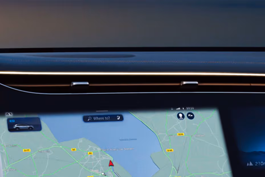 Mercedes-Benz EQS SUV 2026 Dashboard Front Air Vent