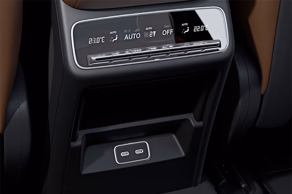 Mercedes-Benz GLE-Class 2026 Dashboard Corner Air Vent