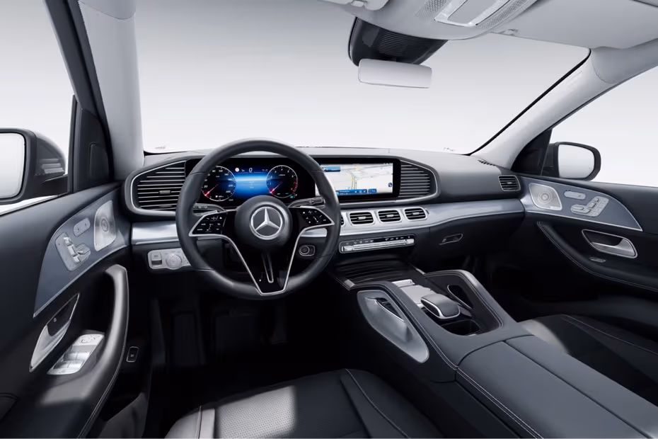 Mercedes-Benz GLE-Class 2026 Dashboard Layout with Ambient Lighting