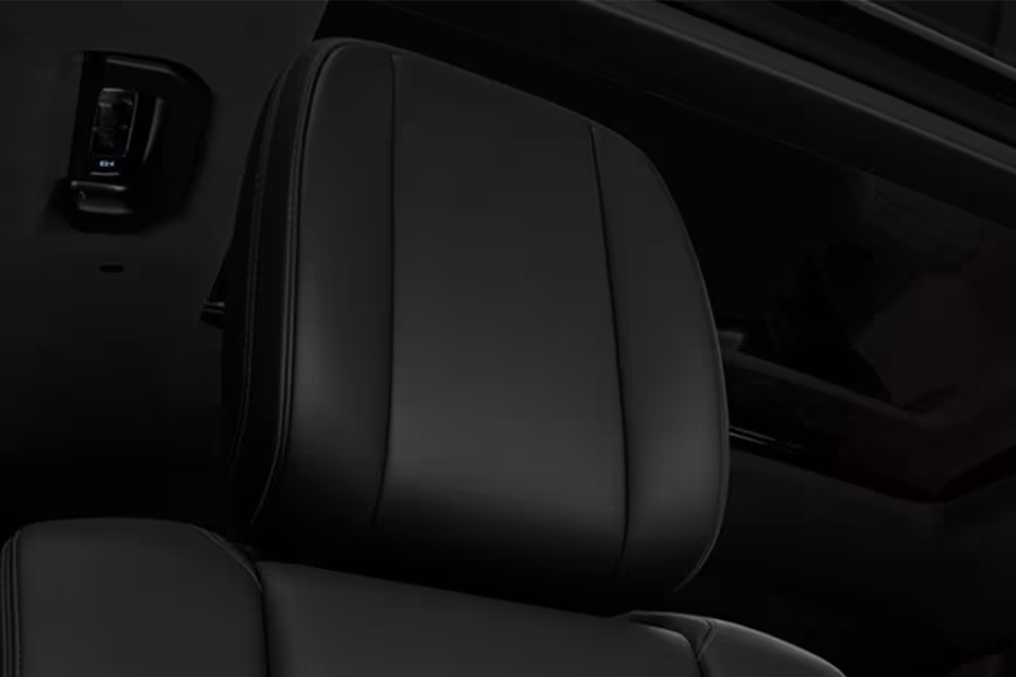 Mercedes-Benz GLE-Class 2026 Interior Front Seat Adjustable Headrest