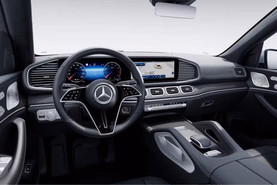 Mercedes-Benz GLS-Class 2026 Dashboard Layout with Dual Integrated Displays