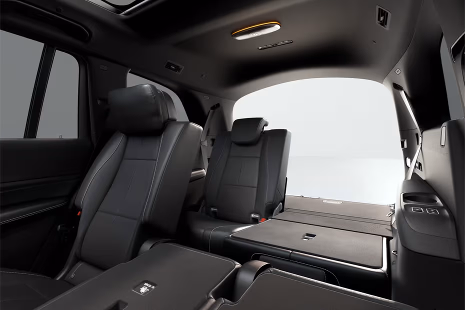 Mercedes-Benz GLS-Class 2026 Folded Rear Row Seat