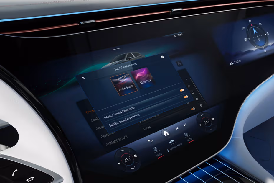 Mercedes-Benz Maybach EQS 2026 Floating Touchscreen Infotainment System